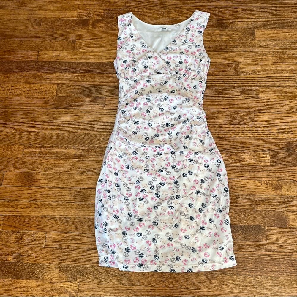 Fitted stretchy Mexx floral dress - size XS